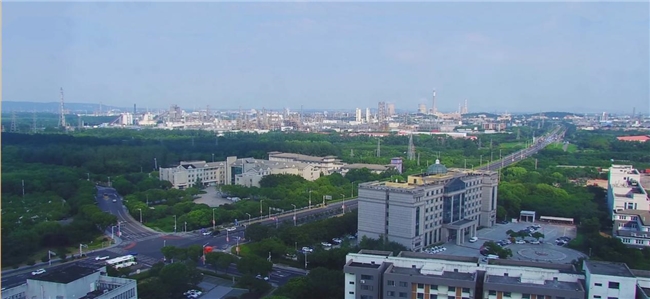 触摸屏一体机新智认知聚安网：不止于手艺更要做化工园宁静办理范式的改革者(图2)